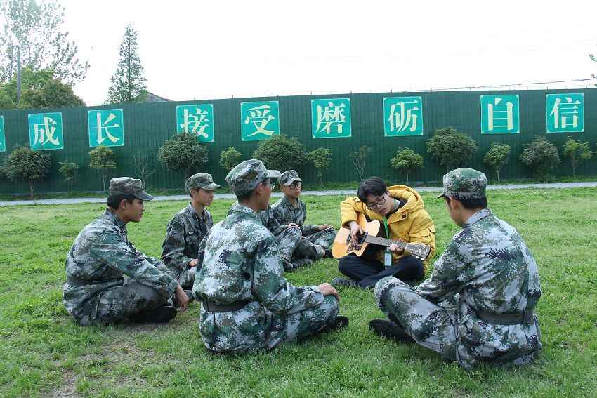 管教孩子的学校,特训学校